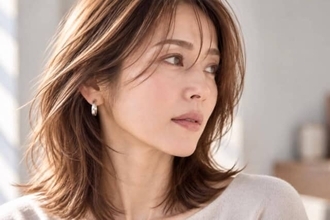 秋ヘアは“小顔見え”より“顔映り”を意識。大人世代が見直したい３つのポイント