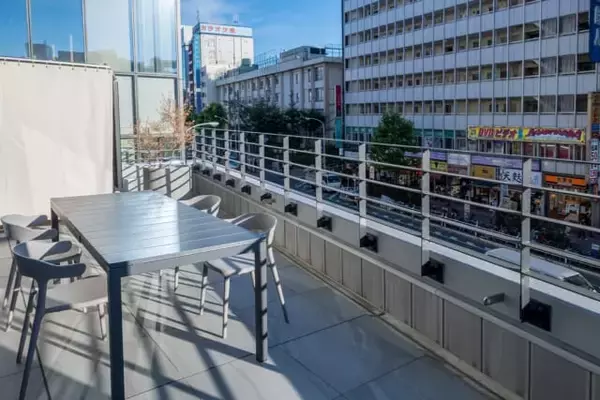 「サウナもバーベキューも。【ベッセルイン高田馬場駅前】スイートルームで東京ステイを満喫」の画像