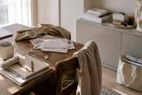 「片付けても、なぜか雑然…。収納を増やすほど部屋が散らかる理由」の画像1