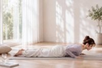 後ろ姿がなんだか重たい…。大人世代が見直したい“背中印象”の整え方