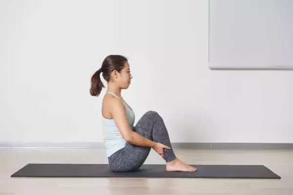 効率よく腹筋＆体幹を鍛える！１日１分【理想のぺたんこお腹に近づく】簡単ポーズ