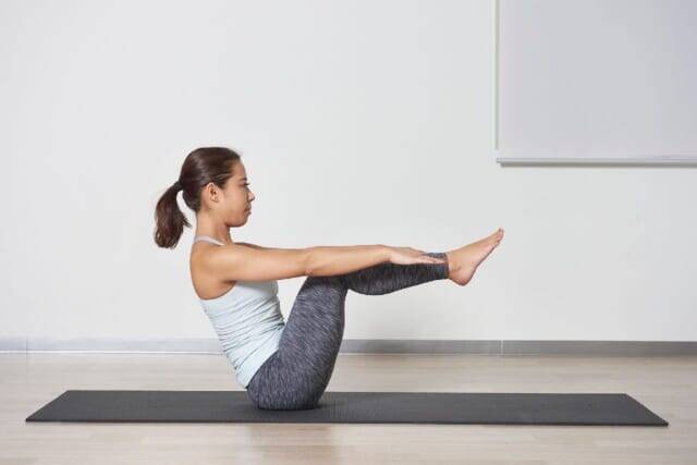 効率よく腹筋＆体幹を鍛える！１日１分【理想のぺたんこお腹に近づく】簡単ポーズ