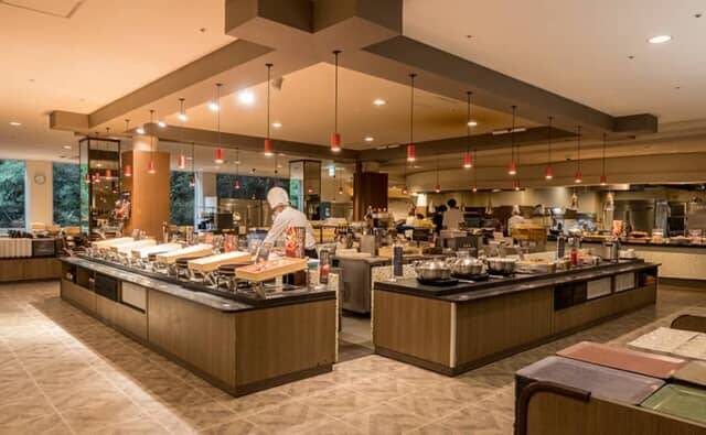 カニ、エビ、マグロ、金目鯛も。【大江戸温泉物語Premium 白浜彩朝楽】で豪華すぎるバイキングを満喫