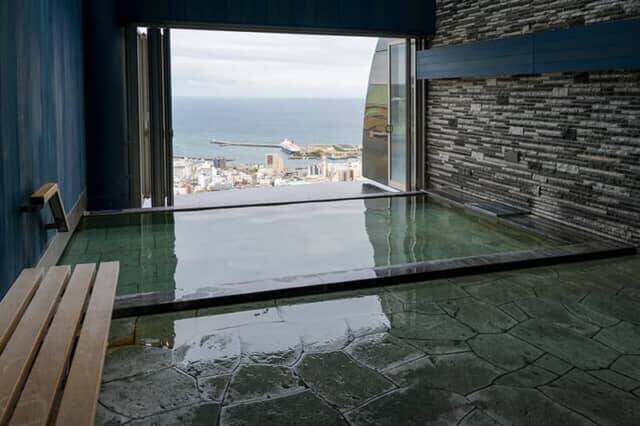 眺望抜群＆絶景満喫。【リゾナーレ熱海】は大人も子供も楽しめる空と海と森のホテル