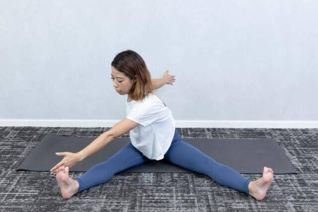 腰まわりが“もたつかない”体へ。１日１セット【下半身のラインが整う】簡単エクササイズ