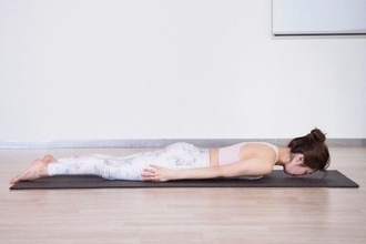 呼吸が浅い人ほど試してほしい。１日10回【背中の筋肉＆体幹を丸ごと鍛える】簡単エクササイズ