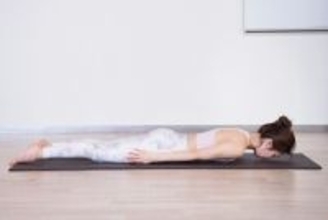 呼吸が浅い人ほど試してほしい。１日10回【背中の筋肉＆体幹を丸ごと鍛える】簡単エクササイズ