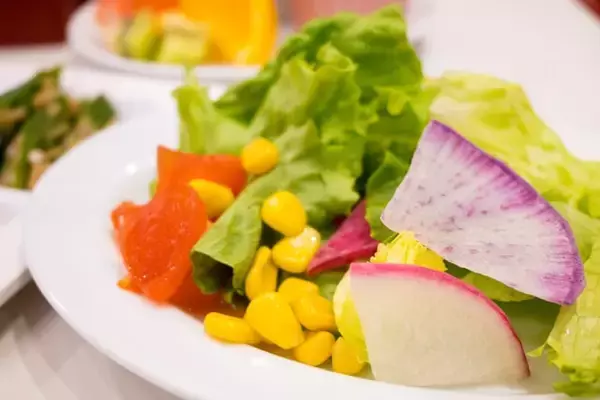 「駅近で横浜観光に便利。朝食ビュッフェも魅力大の【JR東日本ホテルメッツ 横浜桜木町】」の画像