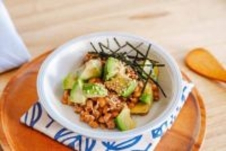 ご飯にのっけるだけ。タンパク質と食物繊維を効率良く摂取するための【簡単レシピ】