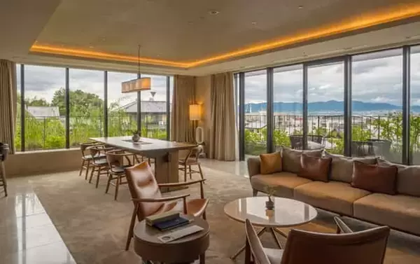 客室から絶景。八坂の塔を独占できる特別感。【ザ･ホテル青龍 京都清水】のテラス付スイートルーム