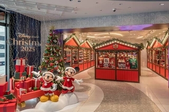 キュートなミッキー＆フレンズも要注目。今年も【ディズニーストア】はクリスマス限定アイテム盛りだくさん