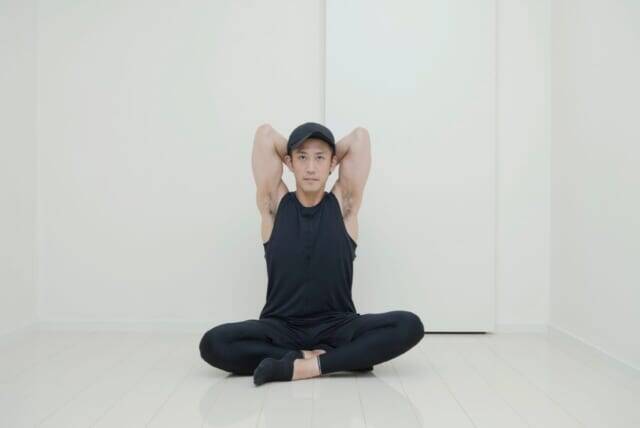 「なんで二の腕だけ痩せない？」を解決。１日20回で“後ろ姿が変わる”簡単習慣