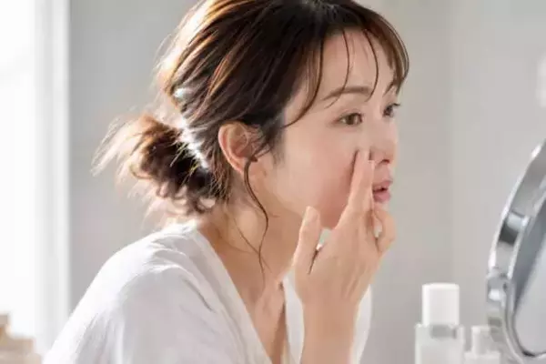 朝のスキンケア、まだ“保湿しすぎ”てない？初夏に増える“ベタつき肌”問題