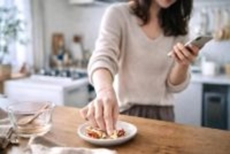 【３ヶ月で−２kg】痩せられない原因はこれだった…。彼女が“なんとなく食べ”をやめた結果