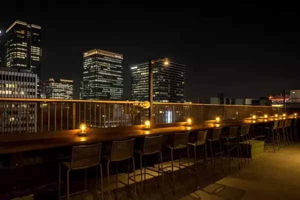 「地上40ｍからの夜景がロマンチック。暑い夏を満喫【東京會舘銀座スカイビアテラス】のビアガーデン」の画像