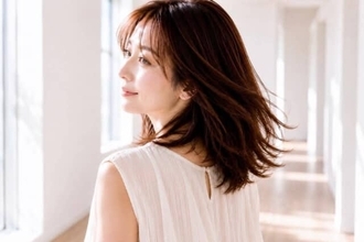 髪にはツヤがあるのにアカ抜けない？大人世代が見直したい“毛先の仕上げ方”