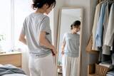 「痩せたら自信がつく vs 自信があるから痩せられる。ダイエットが続く人の“メンタルの整え方”」の画像1