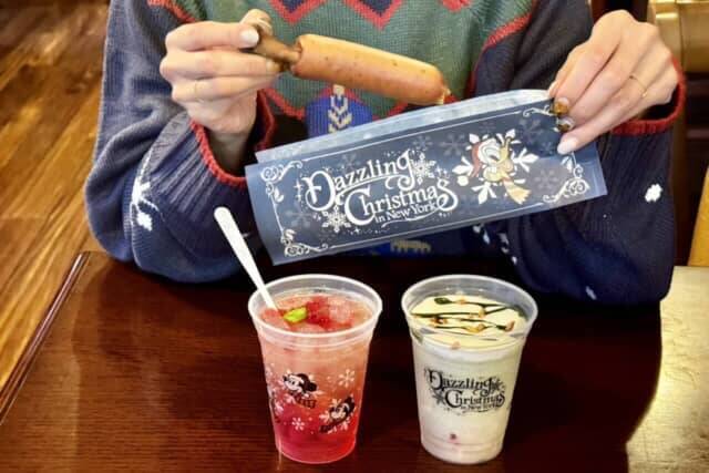 【2024ディズニー・クリスマス】今だけしか食べられない！スペシャルメニュー＆可愛いフードスーベニアをチェック