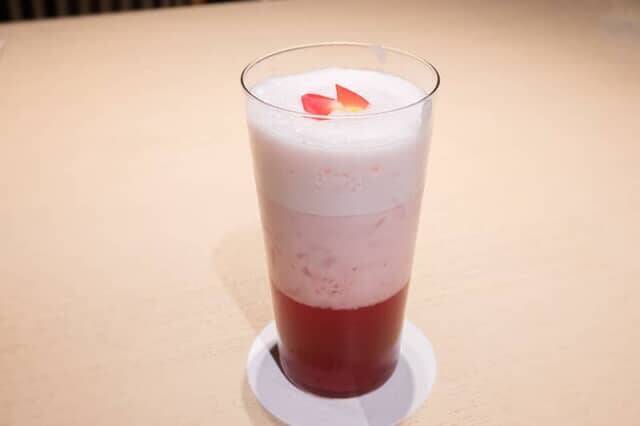 ３年連続“最高金賞”の苺『あまりん』のアフタヌーンティーが開催中【ハイアット セントリック 銀座 東京】