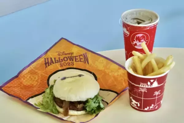 開園40周年の特別感たっぷり。【2023ディズニー・ハロウィーン】スペシャルメニュー＆グッズをまとめてチェック
