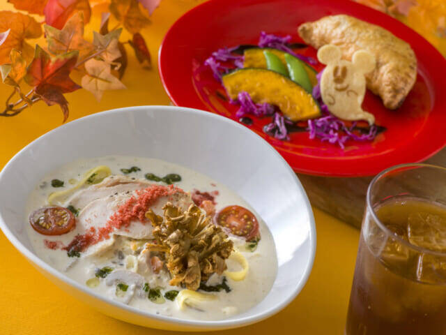 開園40周年の特別感たっぷり。【2023ディズニー・ハロウィーン】スペシャルメニュー＆グッズをまとめてチェック