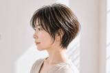 「なぜかアカ抜けない原因は“シルエット”かも。ショートヘア、大人世代の見直しポイント」の画像3