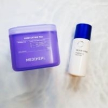 メイク直しできない日でも崩れない。乾燥もテカリも防ぐ“仕込み保湿×鉄壁ベース”完全手順