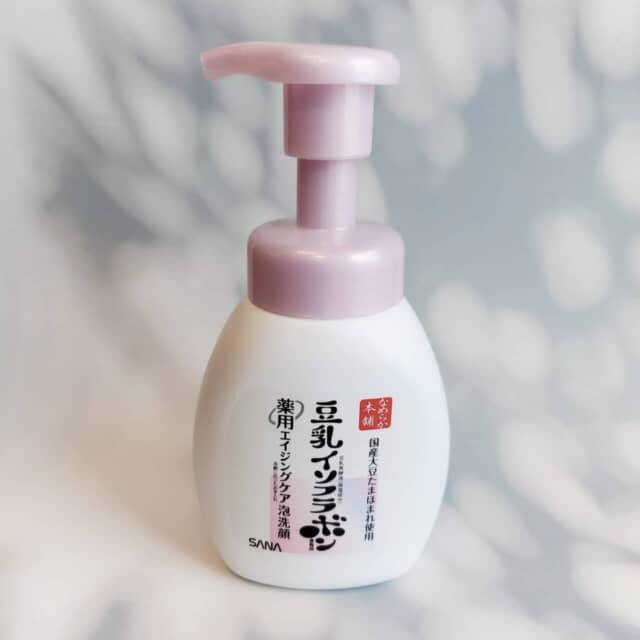 乾燥・くすみ・しわを一気にケア。冬の大人肌が輝く「最新エイジングケアコスメ」３選