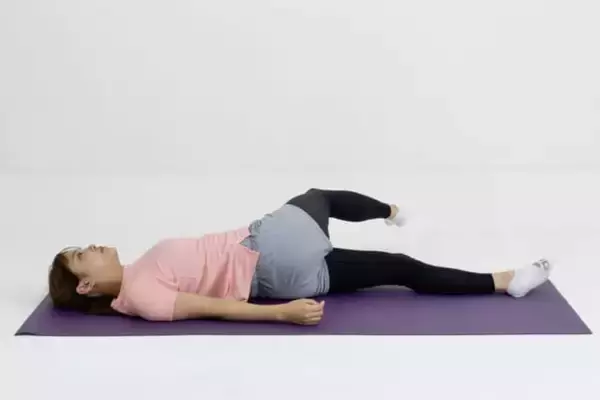 「その腰の重さや痛み、原因は“深層筋”かも。１日３セットで「腰まわりが整う」簡単ストレッチ」の画像