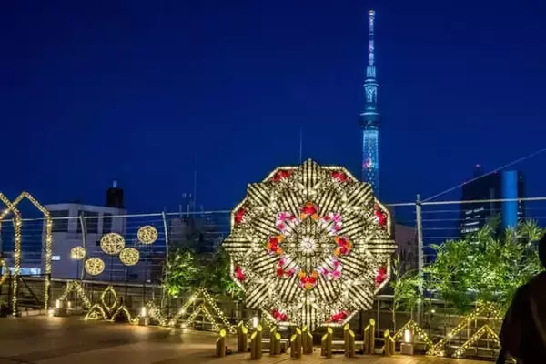 「とてもフォトジェニック！浅草駅で開催中の光の幻想空間【プリンセス KAGUYA 浅草】」の画像