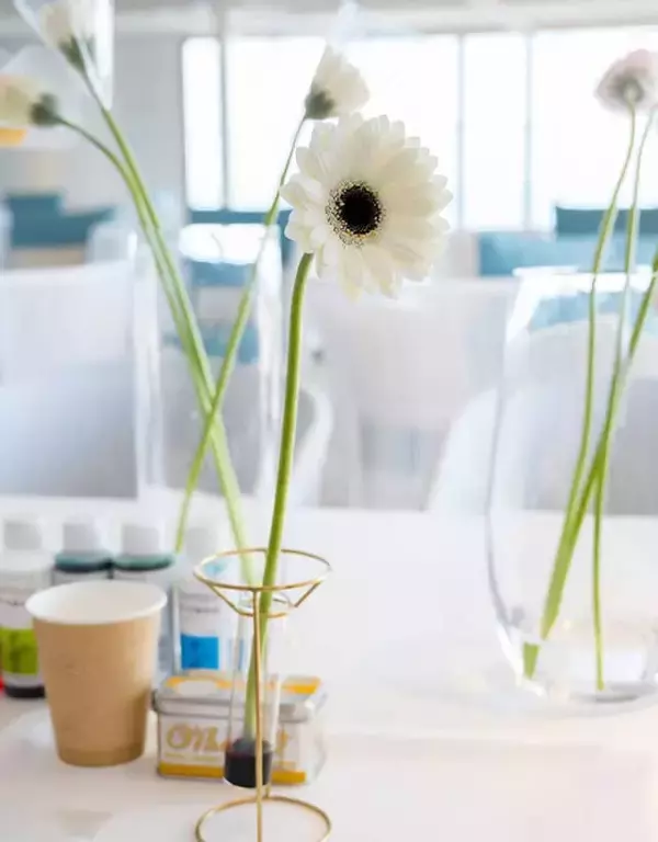 「斬新すぎる水わさびのアフタヌーンティーに感動。【リゾナーレ熱海】で初体験の味を発見する」の画像