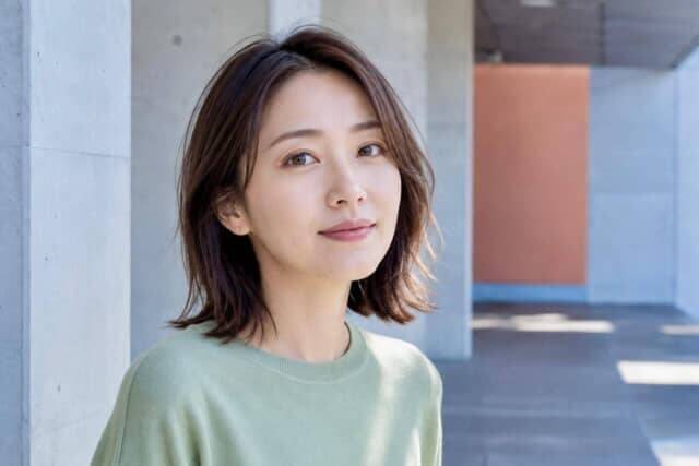 コンシーラー、クマ全体に塗ってない？40代からは「影の境目だけ」をぼかすが鍵