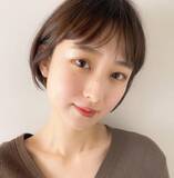 「抑えめトーンの色味で大人感UP。トレンドを先取る【2023春注目のヘアカラー】３選」の画像2