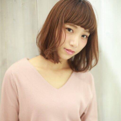 スタイリング幅の広がるトレンド前髪 小顔効果抜群 ワイドバング で叶える美人ヘア 17年12月13日 エキサイトニュース 2 2