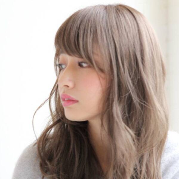 暗髪loveの方こそトライしてみて ダブルカラーで なりたい髪色 を叶えてヘアに煌めきを 18年2月7日 エキサイトニュース
