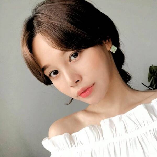 ホワイトペンシル が強い味方 夏にハマる 涼しげアイメイク で凛と潤う目元印象に 19年6月12日 エキサイトニュース