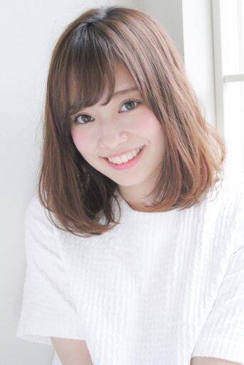 ちょこっと変化でトレンド顔に 大人可愛さ高まる 今冬オススメ前髪 のレシピ 19年12月6日 エキサイトニュース