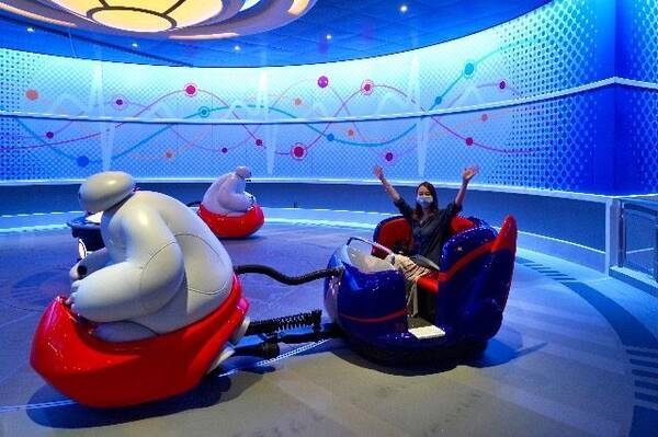 東京ディズニーランド 世界初 ベイマックス がテーマの新アトラクションが登場 年9月30日 エキサイトニュース