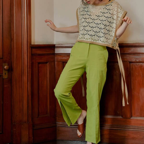 コーデの物足りなさ解消に 旬カラー レッド グリーン 大人っぽく着こなすコツ 21年6月16日 エキサイトニュース