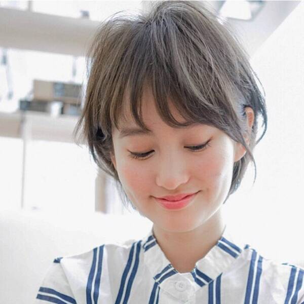 ショートヘアをもっと可愛く 個性光る アシンメトリー でマンネリ感を脱却して 17年2月25日 エキサイトニュース