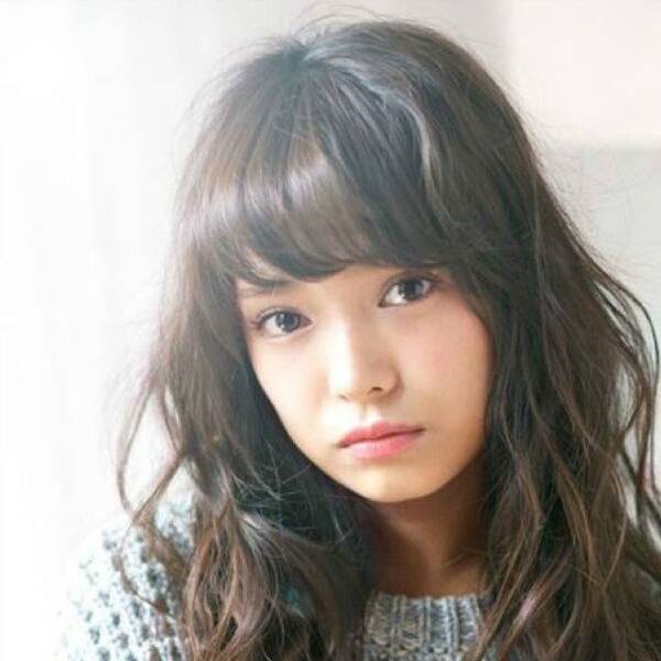 透明感とツヤ感が魅力 人気ヘアカラー ミントアッシュ のシーンに合わせた愉しみ方 17年10月4日 エキサイトニュース