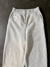 【年末こそ快適に】ラクなのに上品見え！UNIQLO：C「ワイドスウェットパンツ」で作る“大人の洗練コーデ”