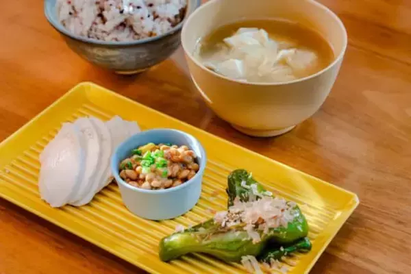 食べることで代謝を上げる！冬に太らない人が続けている「簡単朝ごはんダイエット」