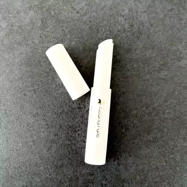 「【40代・50代】夕方でもくすまない。テカリ・毛穴・にじみを防ぐ最新ベースメイク３選」の画像