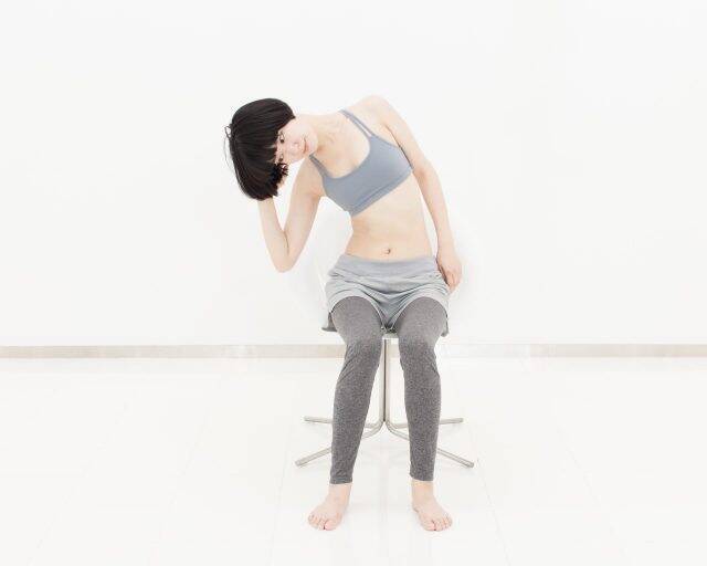 ぽっこりお腹＆脇腹の贅肉を解消！１日１セット【くびれ復活を叶える】簡単エクササイズ