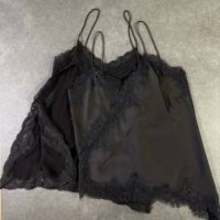 【ZARA】レースキャミが優秀すぎ！冬の定番コーデを“華やぎ＆細見え”に導くレイヤード術