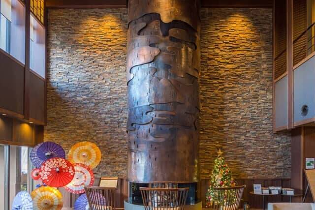 広いお風呂とサウナが魅力【函館・湯の川温泉 ホテル万惣】はのんびり過ごす温泉宿