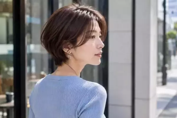 今の髪型、9月には少し軽すぎるかも。人気美容師が注目する40代からの“初秋ヘア”３選