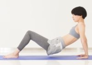 ウエストのくびれ効果も。１日１セット【お腹を中心に上半身の引き締めが叶う】簡単習慣