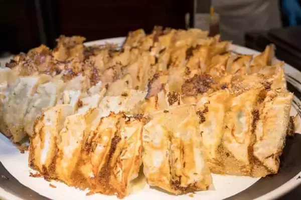 「カニの大盛りやマグロ＆フグの刺身が食べ放題。【大江戸温泉物語Premium 鬼怒川観光ホテル】の最強バイキング」の画像